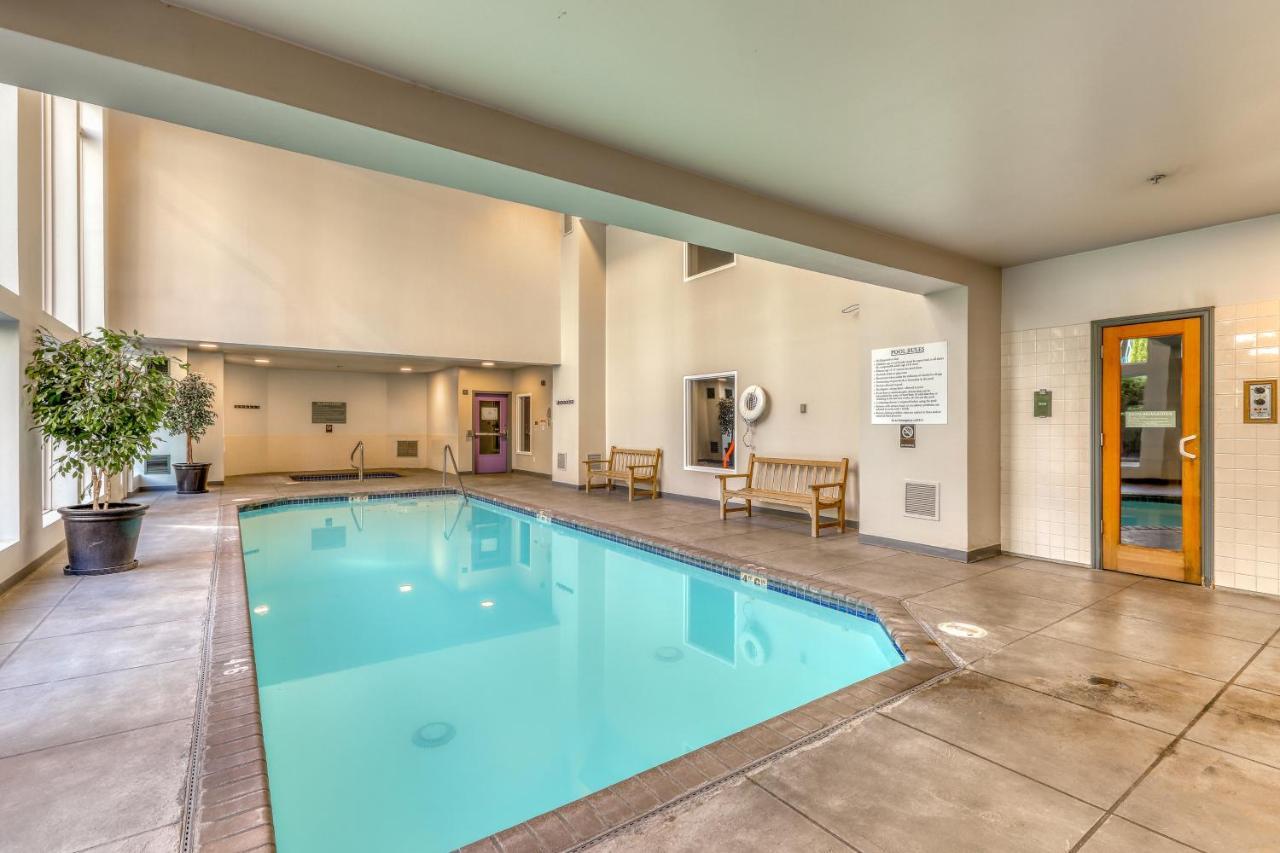 Belltown Court Sunset Suite Seattle Bagian luar foto